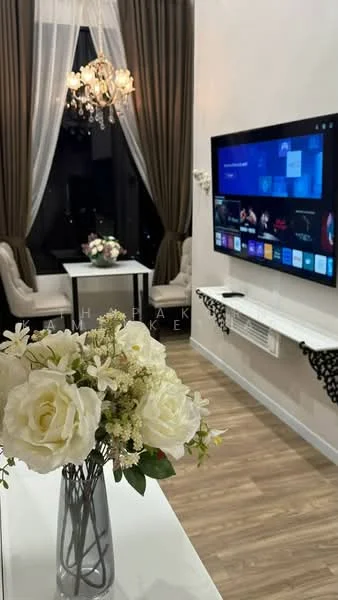 1 Bedroom condo in Blossom Condo @ Fashion Beyond