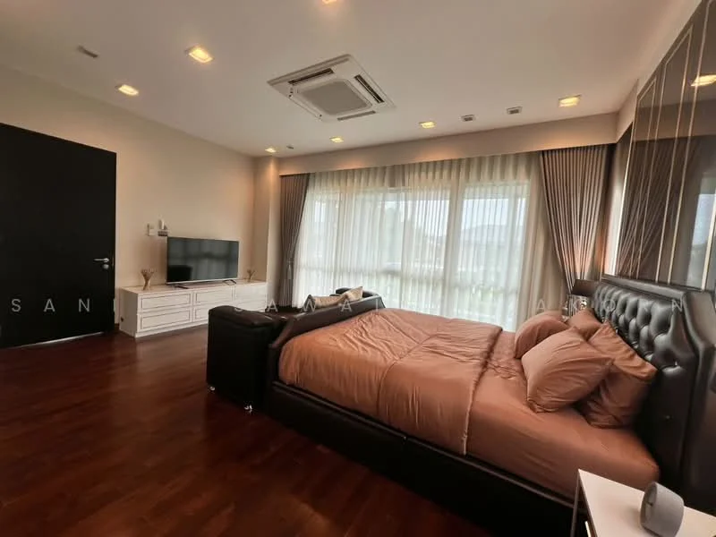 4 Bedroom condo in Perfect Masterpiece Rama 9-Krungthep Kreetha