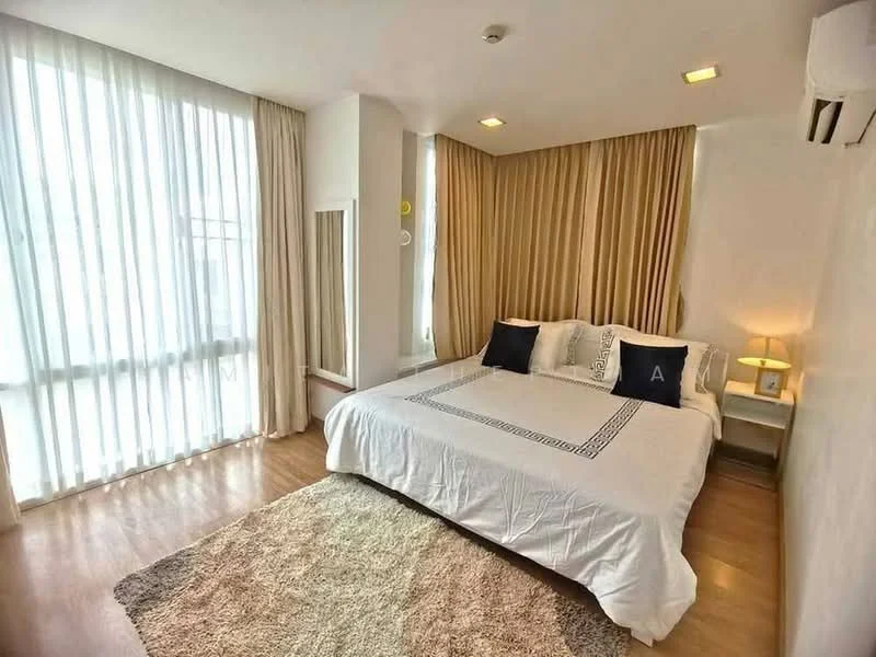 2 Bedroom condo in The Alcove Sukhumvit 49