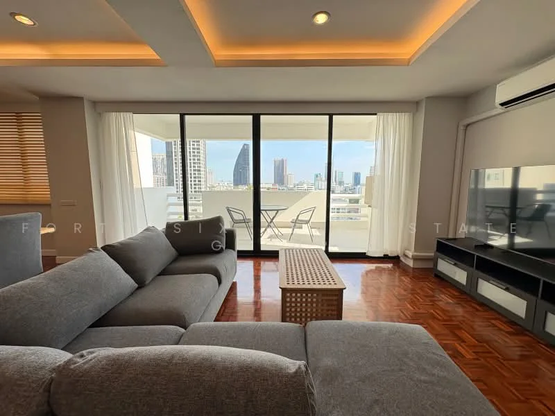 3 Bedroom condo in Tongtip Mansion