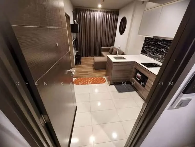1 Bedroom condo in CEIL by Sansiri