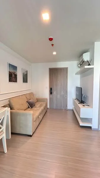 1 Bedroom condo in Life Sathorn Sierra