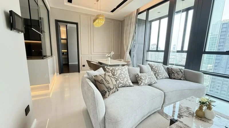 2 Bedroom condo in The Bangkok Thonglor