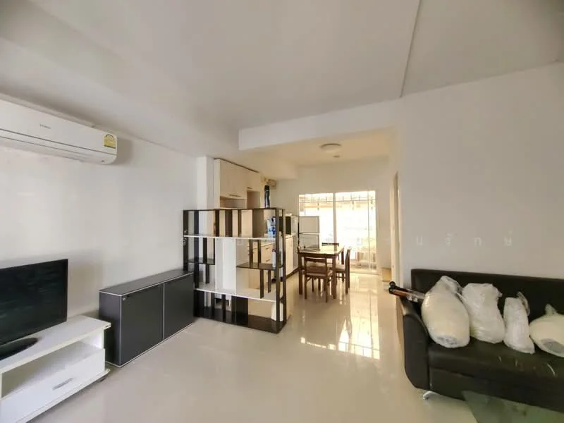 2 Bedroom condo in Villaggio Bangna