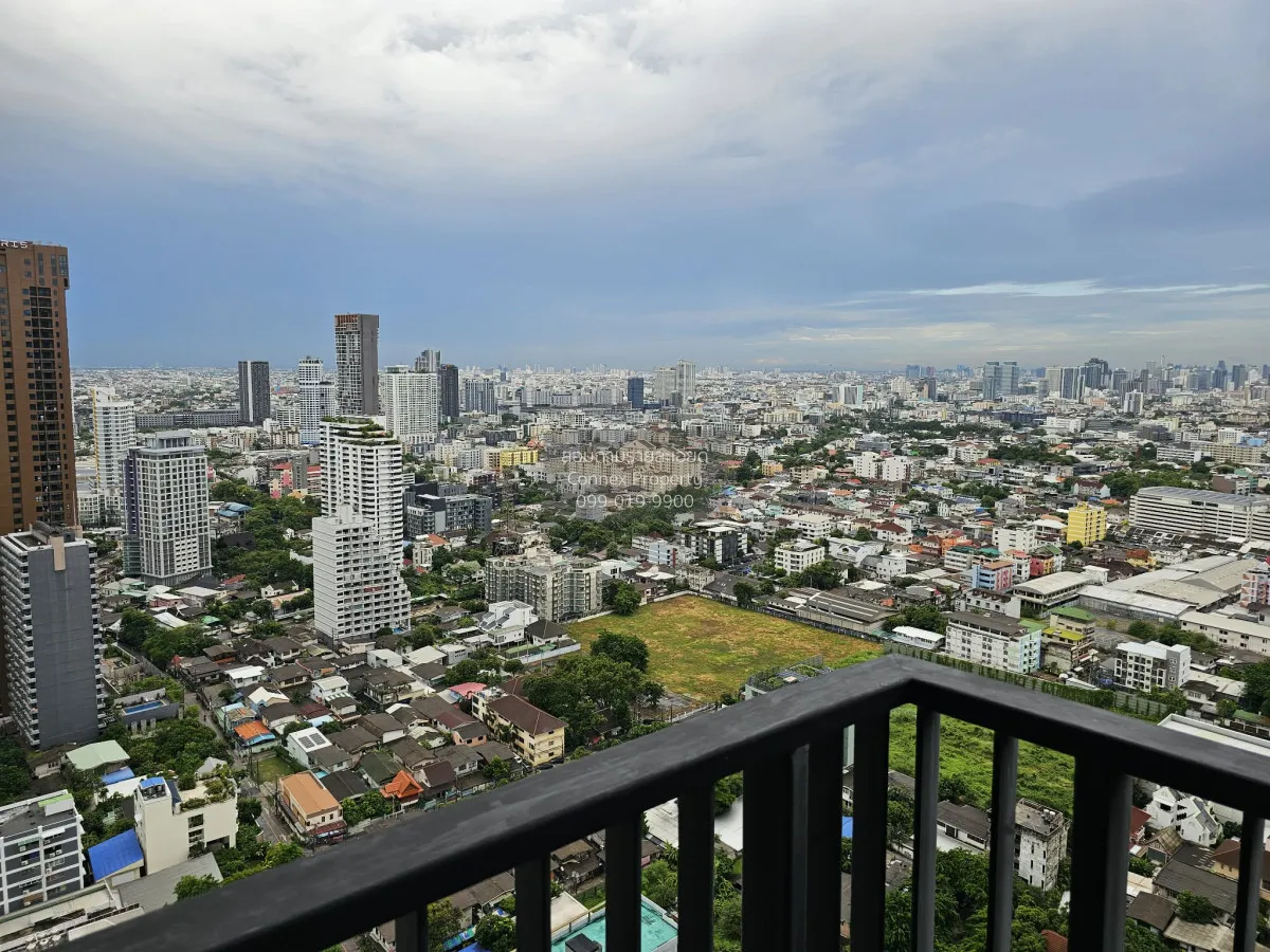 2 Bedroom condo in The Saint Residences Ladprao