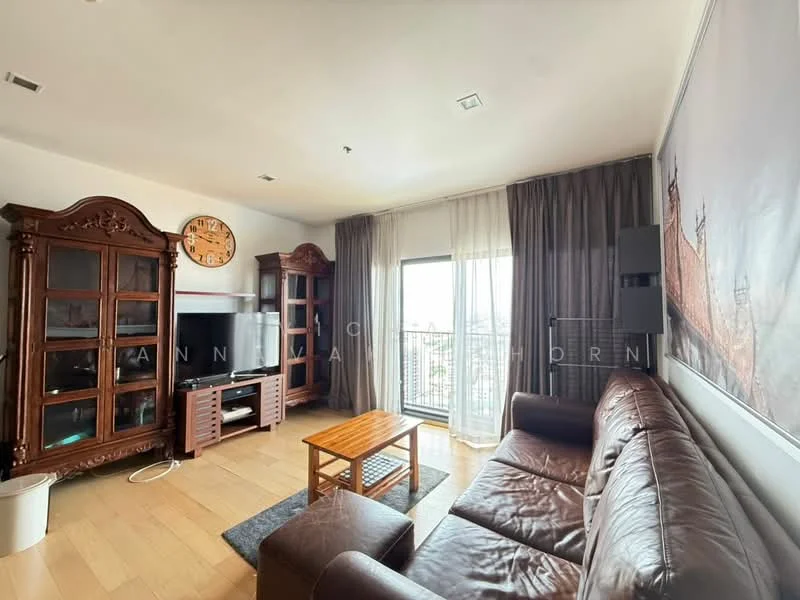 2 Bedroom condo in Noble Reveal