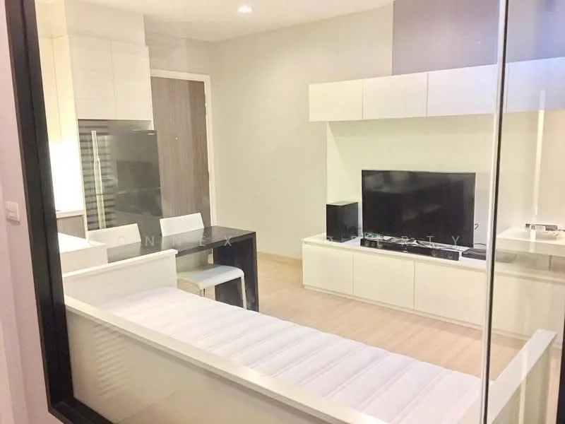 1 Bedroom condo in Urbano Absolute Sathon-Taksin