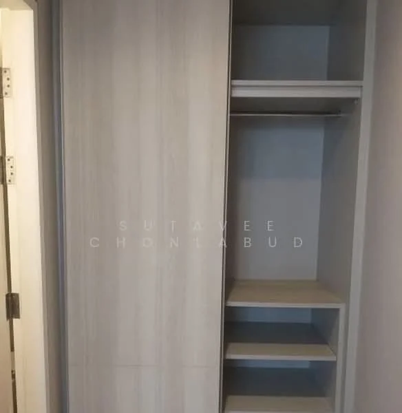 2 Bedroom condo in The Lumpini 24