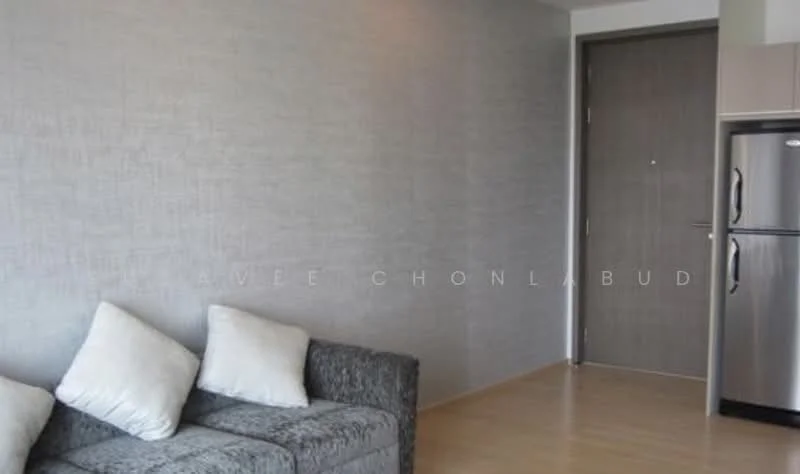 2 Bedroom condo in 39 by Sansiri