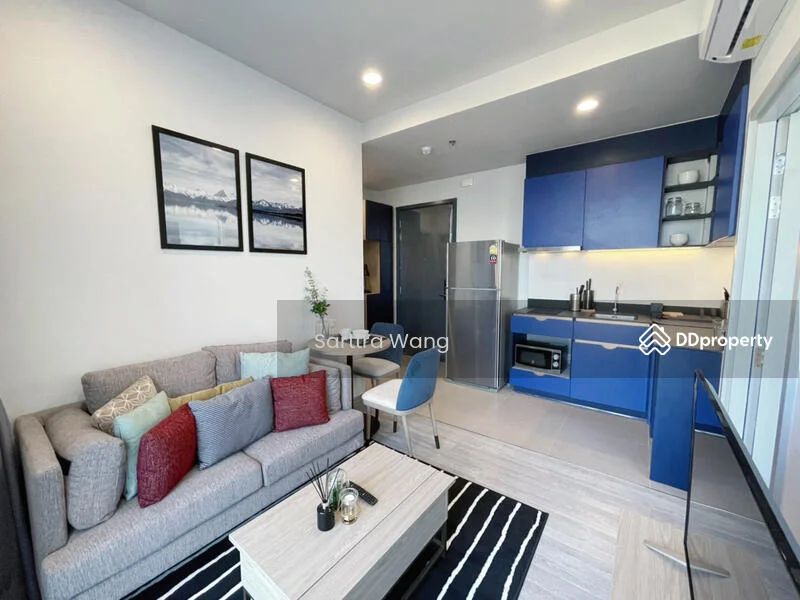 2 Bedroom condo in XT Ekkamai