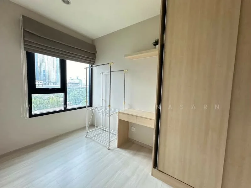 2 Bedroom condo in Life Asoke