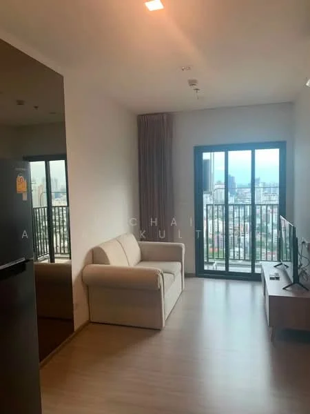 1 Bedroom condo in The Base Phetchaburi-Thonglor