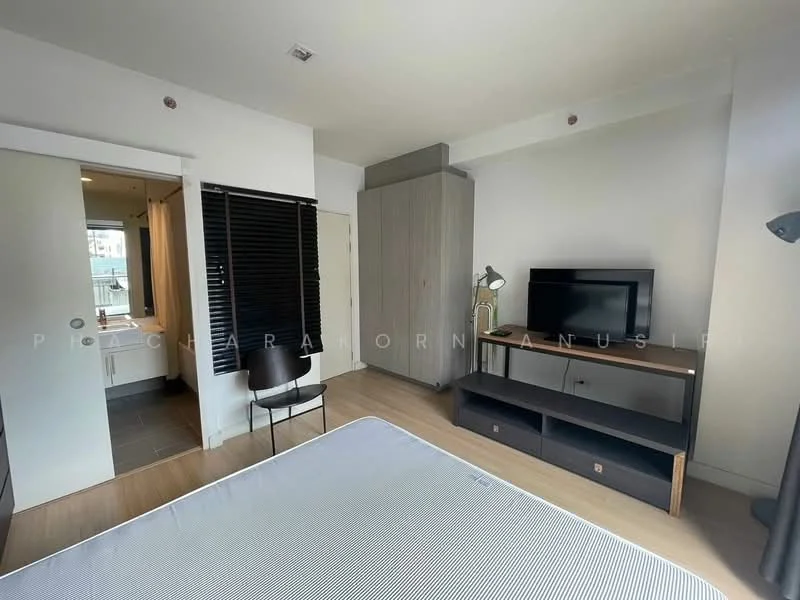 2 Bedroom condo in The Seed Mingle Sathorn-Suanplu
