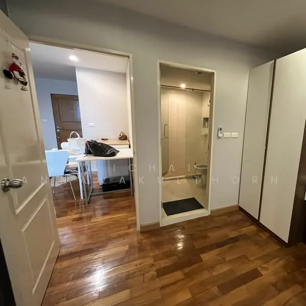 2 Bedroom condo in The Niche Sukhumvit 49