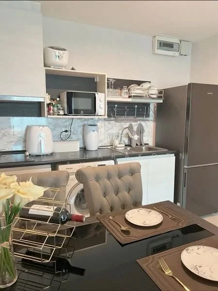 2 Bedroom condo in Life Ratchadapisek