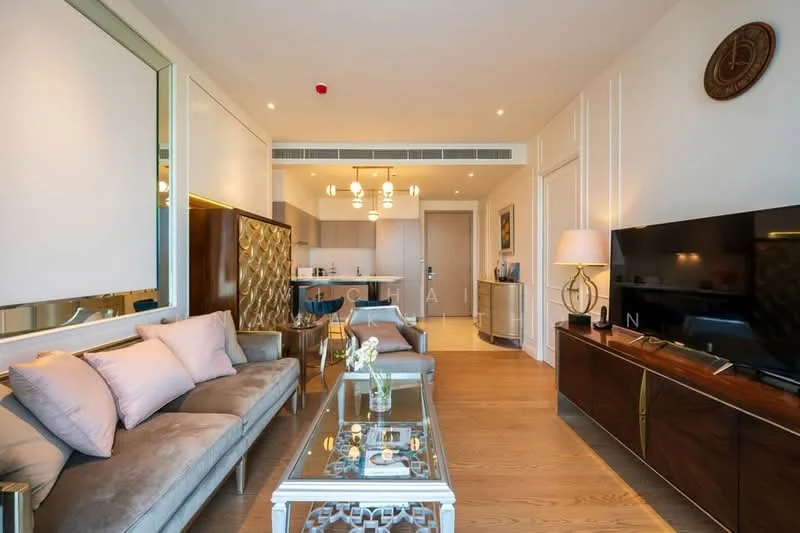 1 Bedroom condo in Magnolias Waterfront Residences
