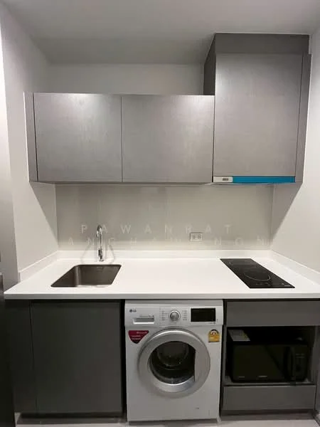 1 Bedroom condo in Life Asoke Hype