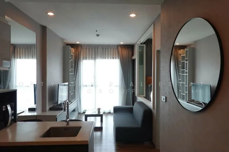 1 Bedroom condo in Wyne Sukhumvit