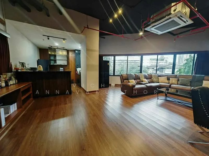 2 Bedroom condo in Moon Tower