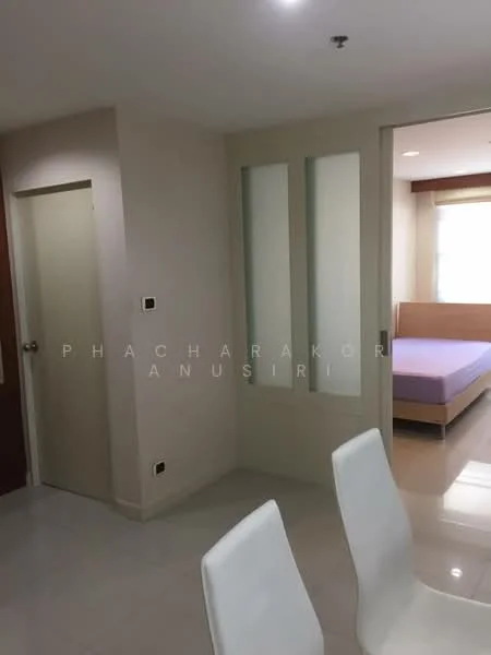2 Bedroom condo in Pabhada Silom