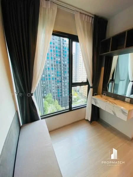 1 Bedroom condo in Life Asoke-Rama 9