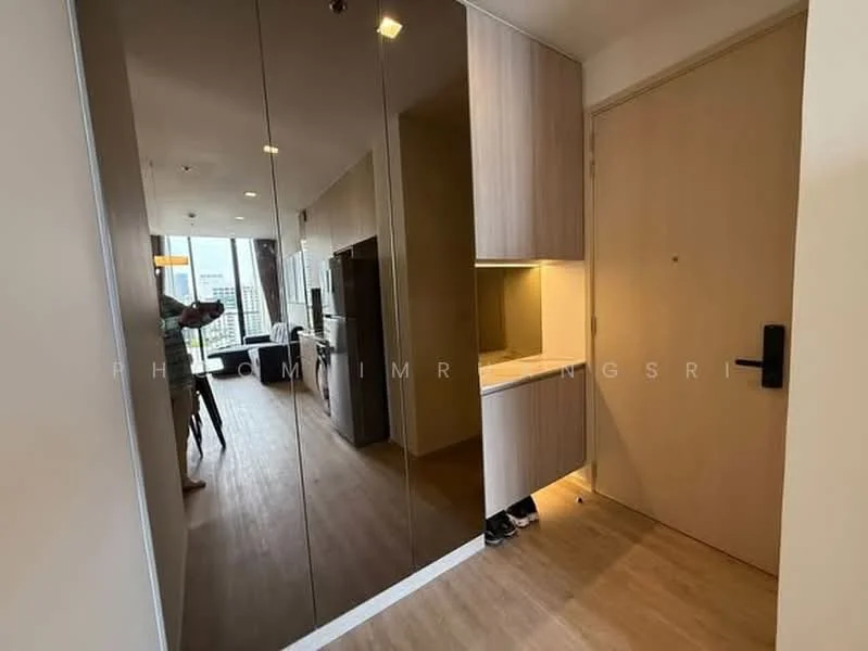 2 Bedroom condo in Noble State 39