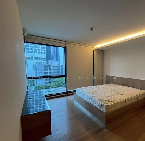 2 Bedroom condo in The Address Sukhumvit 61