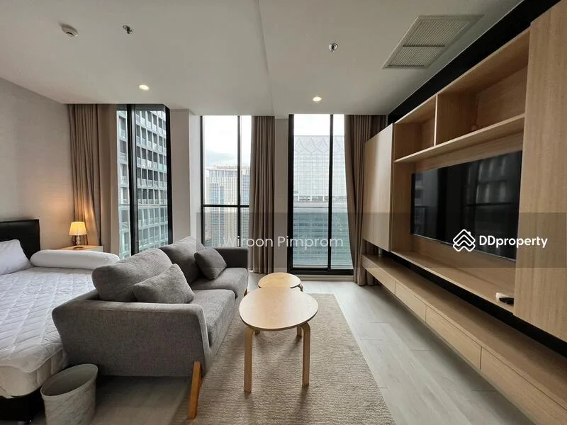 1 Bedroom condo in Noble Ploenchit