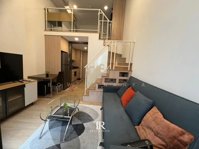 1 Bedroom condo in Landmark @MRTA Station
