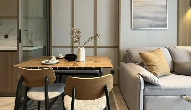 1 Bedroom condo in Rhythm Ekkamai Estate