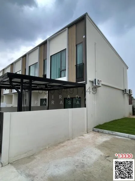 2 Bedroom condo in Altitude Kraf Bangna