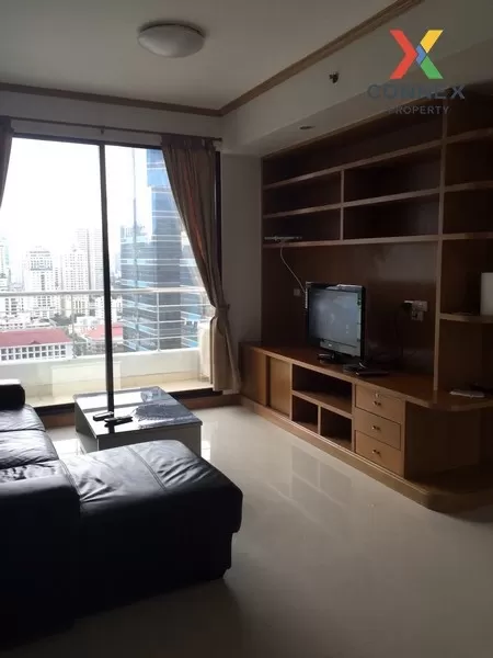 2 Bedroom condo in Supalai Place Sukhumvit 39