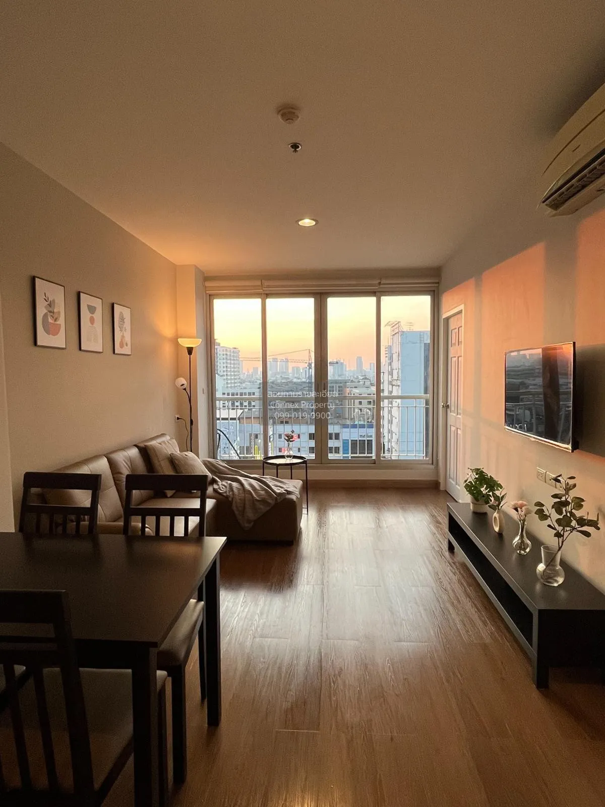 2 Bedroom condo in Life @ Ratchada-Huai Khwang
