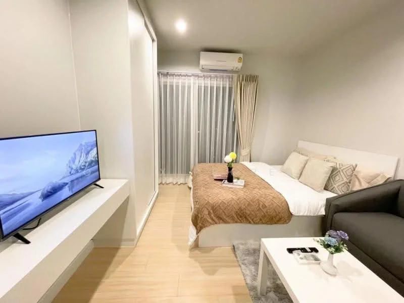 1 Bedroom condo in Metro Sky Wutthakat