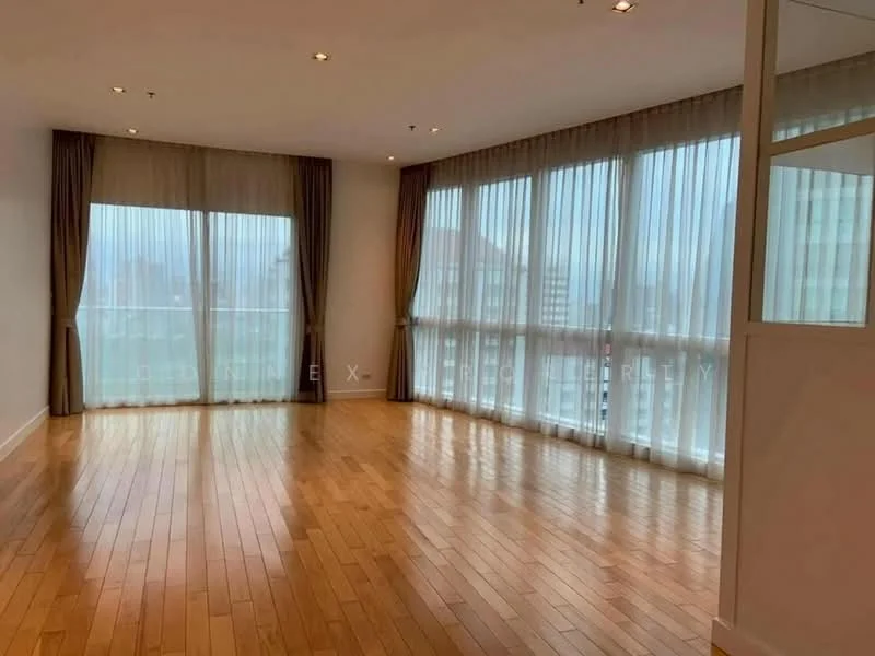3 Bedroom condo in Millennium Residence