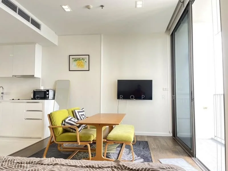 1 Bedroom condo in Nara 9 by Eastern Star