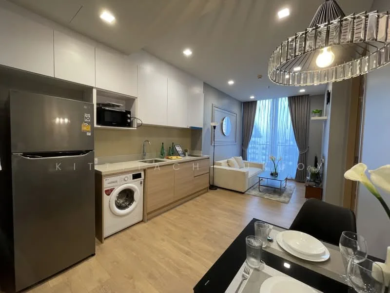 1 Bedroom condo in Noble Around Sukhumvit 33