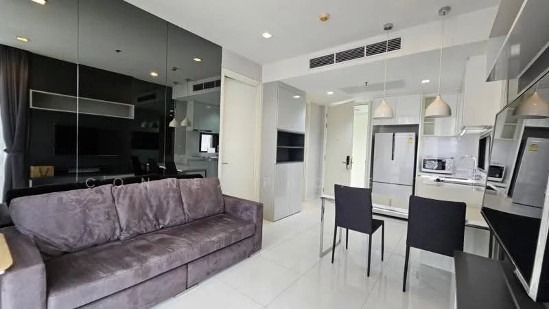 1 Bedroom condo in Nara 9 by Eastern Star