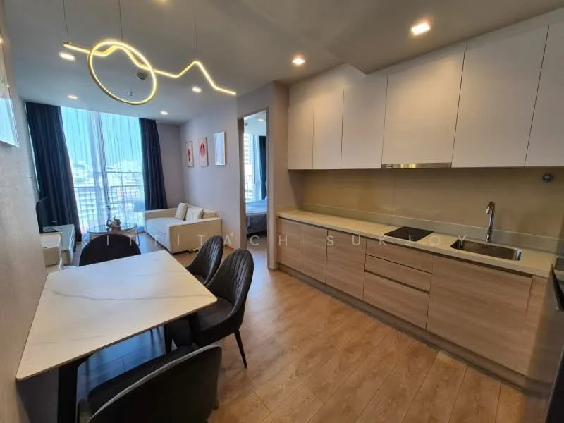 1 Bedroom condo in Noble Around Sukhumvit 33
