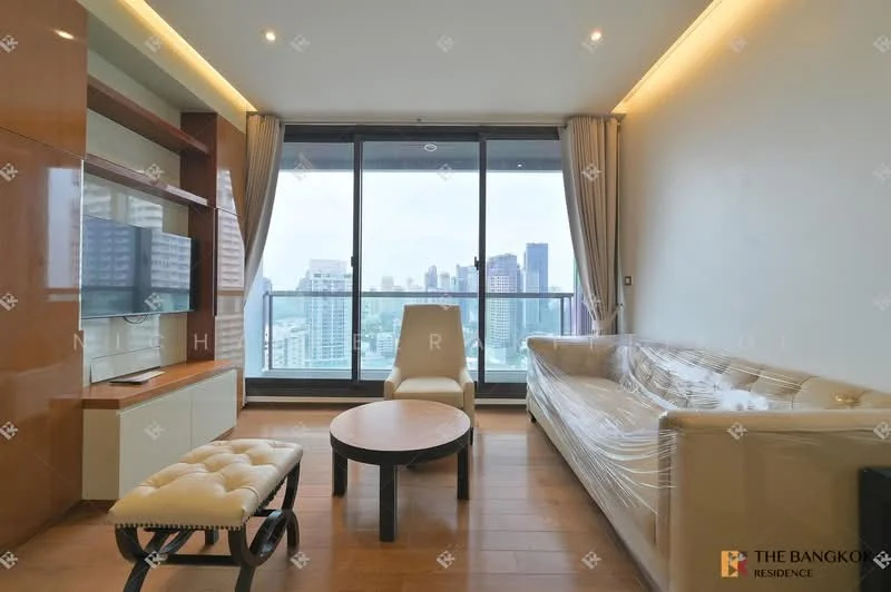 2 Bedroom condo in The Address Sukhumvit 28