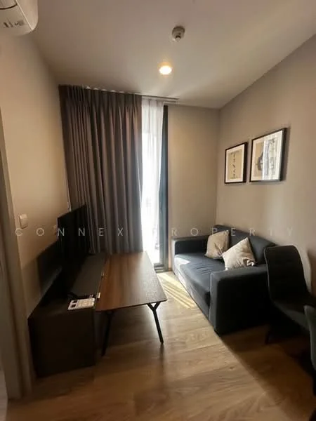 1 Bedroom condo in Oka Haus Sukhumvit 36