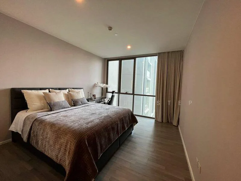 2 Bedroom condo in The Room Sukhumvit 69