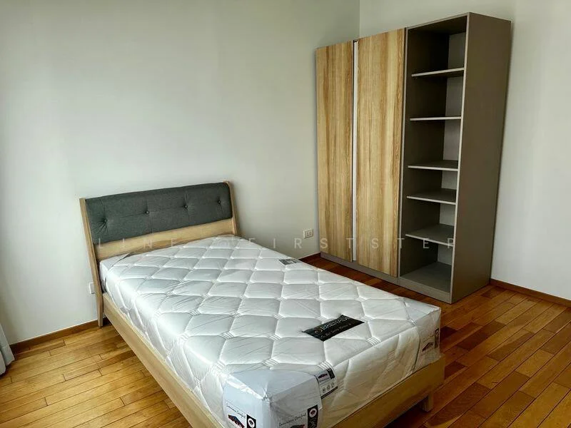 2 Bedroom condo in The Emporio Place