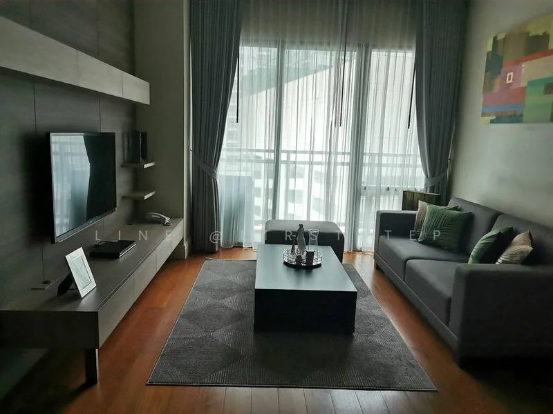 2 Bedroom condo in Bright Sukhumvit 24