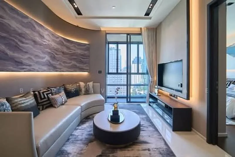 2 Bedroom condo in The Bangkok Thonglor