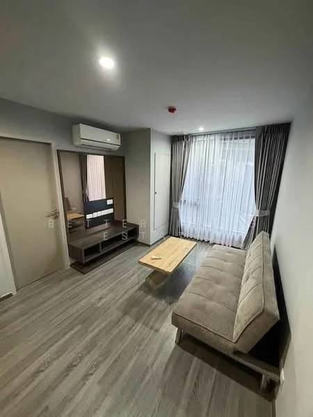 1 Bedroom condo in IDEO Mobi Sukhumvit 40