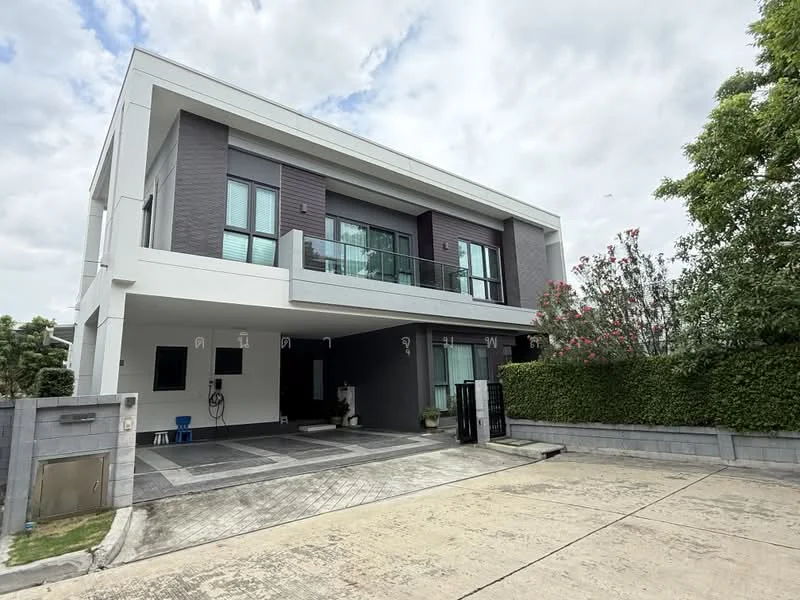 4 Bedroom condo in The City Sukhumvit-Onnut