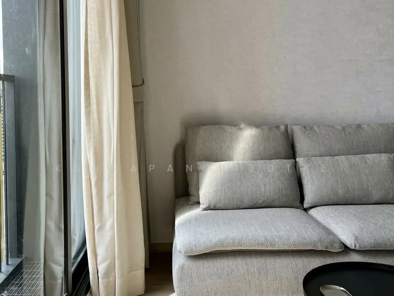1 Bedroom condo in Noble State 39