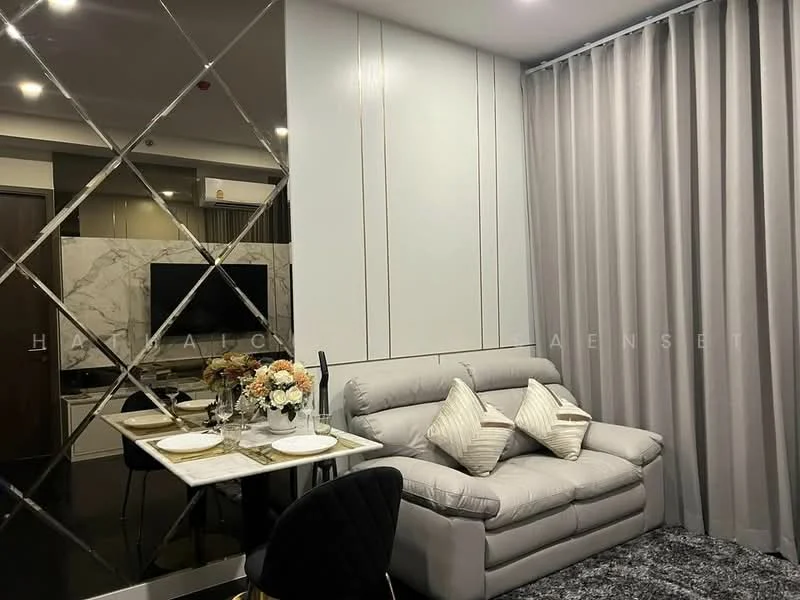 1 Bedroom condo in Park Origin Thonglor