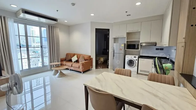 2 Bedroom condo in Citi Smart Sukhumvit 18